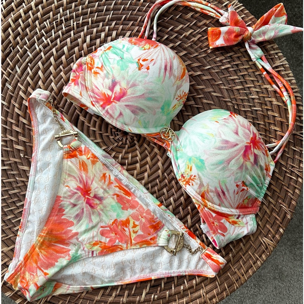 Victoria’s Secret Miraculous Bombshell Bikini